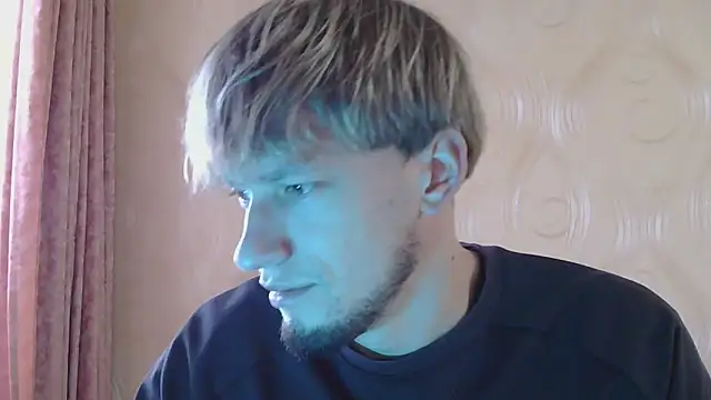 Snapshot of frama666 chatting on October 20, 2025, 2:17 pm frama666 online show from October 20, 2025, 2:17 pm