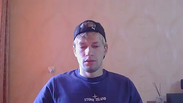 frama666 online show from May 14, 2026, 8:21 am