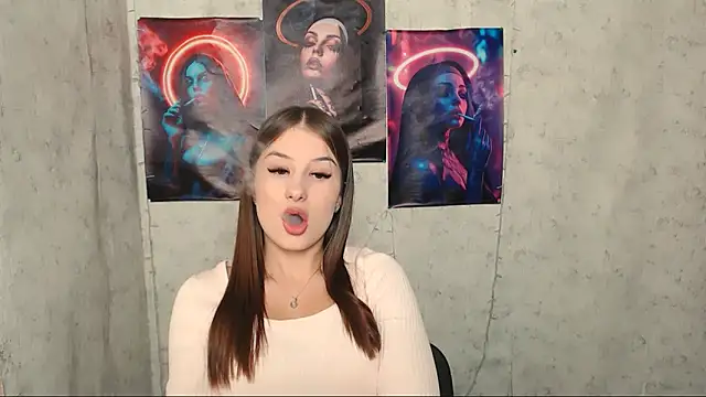 Snapshot of _MiaAngell chatting on September 30, 2025, 2:11 pm MiaAngell online show from September 30, 2025, 2:11 pm