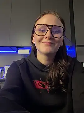 Snapshot of NatalyRose_ chatting on March 9, 2025, 5:39 pm NatalyRose online show from March 9, 2025, 5:39 pm