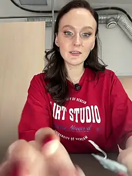 Snapshot of NatalyRose_ chatting on March 12, 2025, 11:33 pm NatalyRose online show from March 12, 2025, 11:33 pm