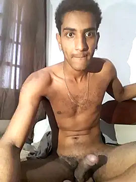 ldkzinnn online show from March 9, 2026, 8:57 pm