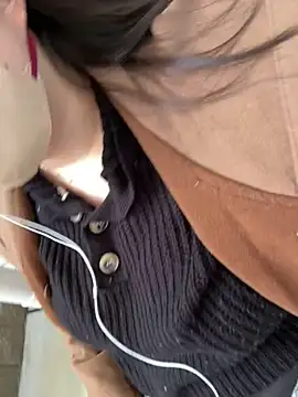 Snapshot of mai_honey chatting on March 2, 2025, 8:16 am mai honey online show from March 2, 2025, 8:16 am