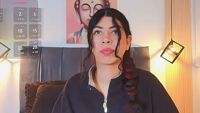 Cassie bloom online show from November 19, 2025, 8:09 pm