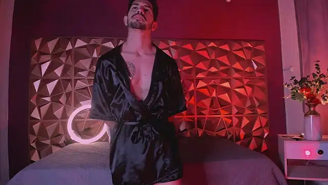 AlejandroStormm online show from March 12, 2025, 9:23 am