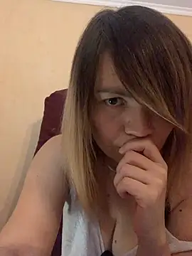 Ella Pearlie online show from March 6, 2025, 2:41 am