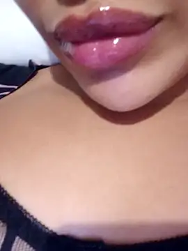 Snapshot of Sexlove1xo chatting on September 28, 2025, 5:07 pm Sexlove1xo online show from September 28, 2025, 5:07 pm