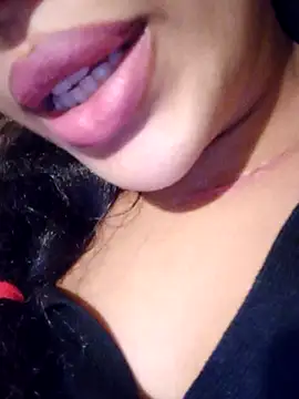 Sexlove1xo online show from November 27, 2025, 2:52 pm