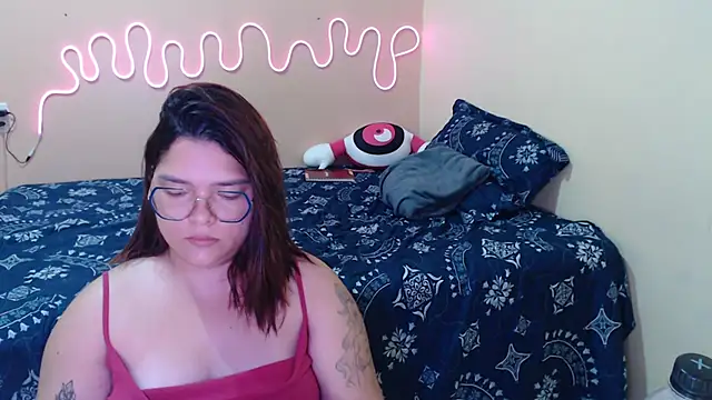 GoddessChaar online show from December 5, 2025, 10:02 am