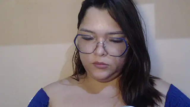 GoddessChaar online show from December 21, 2025, 11:56 pm