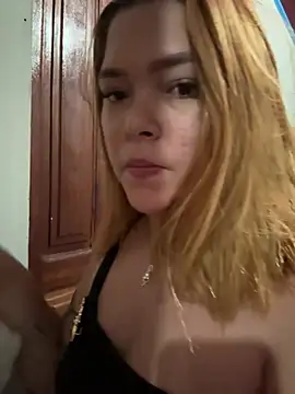 Snapshot of GoddessChaar chatting on March 9, 2026, 12:25 am GoddessChaar online show from March 9, 2026, 12:25 am