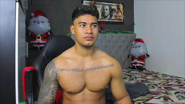 luigi hot  online show from December 17, 2025, 5:52 pm