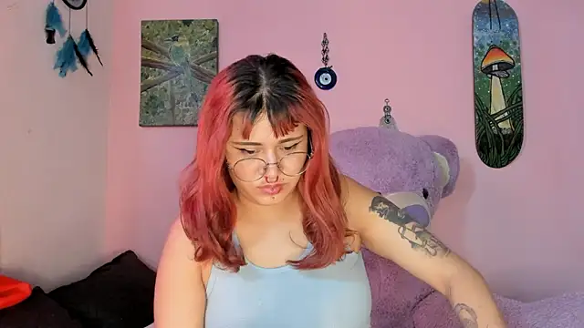 Maddy Jhonsson online show from March 2, 2026, 10:38 pm