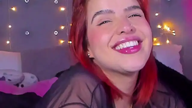 Snapshot of Anaroussew02 chatting on September 28, 2025, 5:13 am Anaroussew02 online show from September 28, 2025, 5:13 am