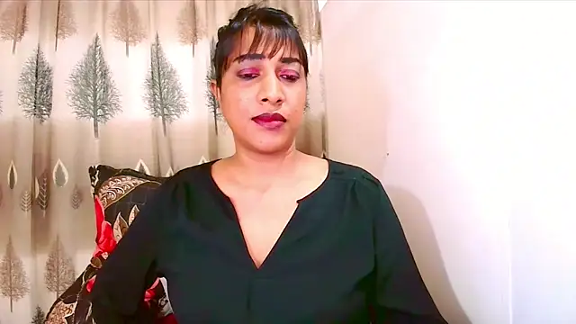 Indian Erotic69 online show from June 27, 2026, 5:56 am