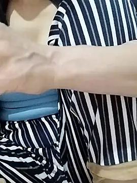 BUSE8821 online show from January 11, 2026, 12:26 am