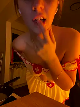 brinkangelikaa online show from December 13, 2025, 8:47 pm