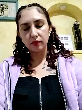 Snapshot of Megan-01- chatting on February 26, 2025, 2:14 pm Megan-01- online show from February 26, 2025, 2:14 pm