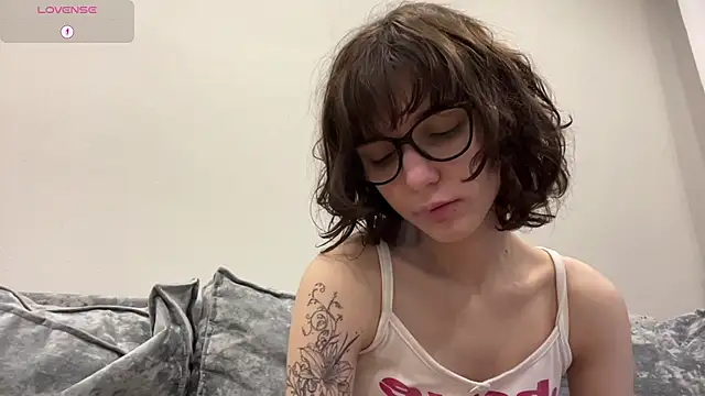 Snapshot of SibleyBurner chatting on March 2, 2026, 4:25 am SibleyBurner online show from March 2, 2026, 4:25 am