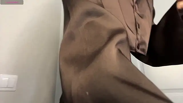 Snapshot of SibleyBurner chatting on March 8, 2026, 4:27 am SibleyBurner online show from March 8, 2026, 4:27 am