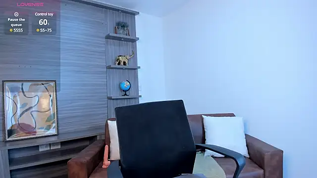 Ivaannaa  online show from March 5, 2025, 11:28 am