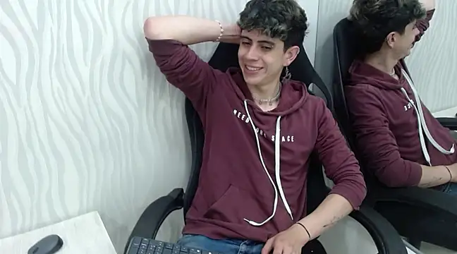 star boyxx online show from March 3, 2025, 8:32 pm