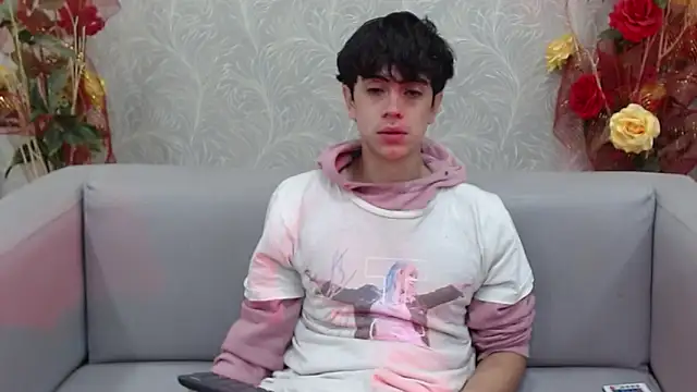 star boyxx online show from September 9, 2025, 2:27 pm