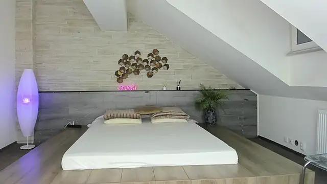 chiara conti online show from February 27, 2025, 5:24 am