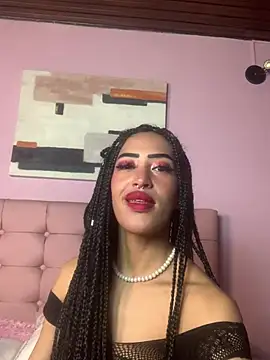 Snapshot of MichelleDiaz_Pink chatting on February 28, 2025, 1:15 am MichelleDiaz Pink online show from February 28, 2025, 1:15 am