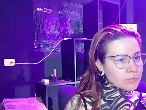 Pandora 9666 online show from September 12, 2025, 3:34 pm