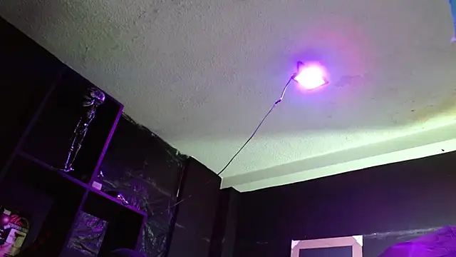 Pandora 9666 online show from October 15, 2025, 2:39 pm