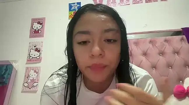 Snapshot of hellokitty__valery chatting on March 19, 2025, 2:59 am hellokitty valery online show from March 19, 2025, 2:59 am