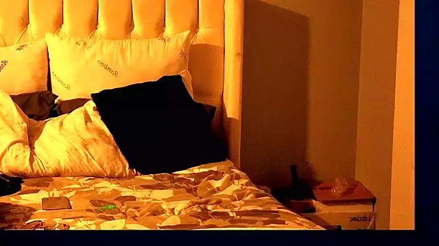 ebonylover1 online show from January 10, 2026, 10:03 pm