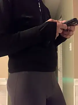 Snapshot of Polaroid_White chatting on March 10, 2025, 8:37 am Polaroid White online show from March 10, 2025, 8:37 am