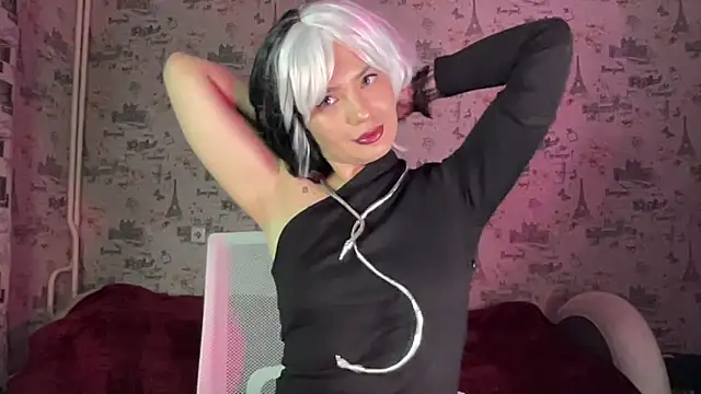 Just Scarlet  online show from October 30, 2025, 9:44 am