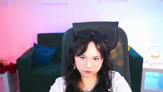 HanaWise online show from February 26, 2025, 8:04 am