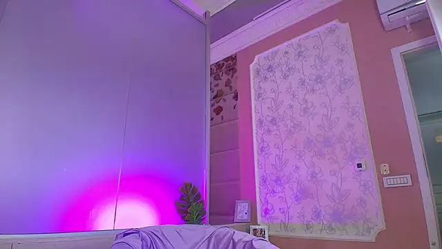 Snapshot of LexySinner chatting on March 12, 2025, 5:38 pm LexySinner online show from March 12, 2025, 5:38 pm