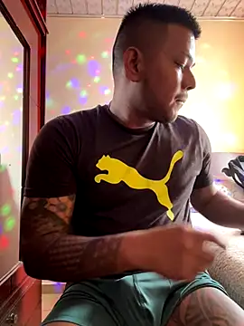 Saipuer31 online show from December 5, 2025, 6:59 pm