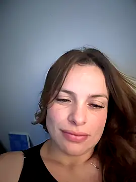 Snapshot of gynna_kimera chatting on September 25, 2025, 10:35 pm gynna kimera online show from September 25, 2025, 10:35 pm