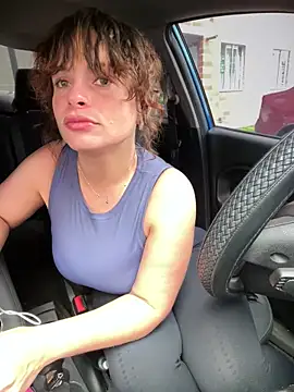 gynna kimera online show from March 24, 2026, 9:09 pm