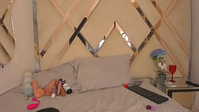 Snapshot of cataleyaxht chatting on September 29, 2025, 12:32 pm cataleyaxht online show from September 29, 2025, 12:32 pm