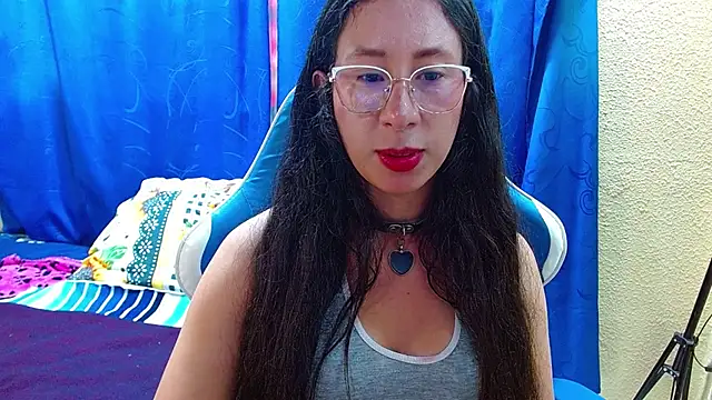 Snapshot of Gia_leinn chatting on May 16, 2026, 8:07 pm Gia leinn online show from May 16, 2026, 8:07 pm