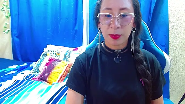 Snapshot of Gia_leinn chatting on May 20, 2026, 10:38 pm Gia leinn online show from May 20, 2026, 10:38 pm