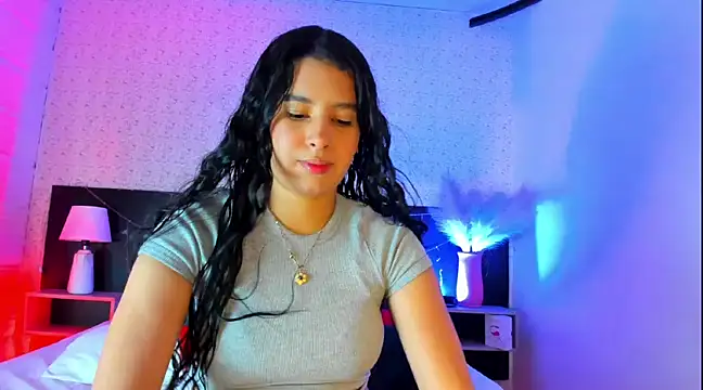 BonnieeAndClyde online show from March 11, 2025, 4:18 pm