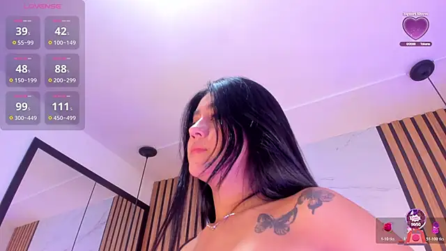 Madyson18 online show from June 13, 2026, 11:52 am