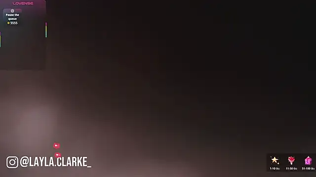 Layla Clarke online show from December 23, 2025, 3:48 am