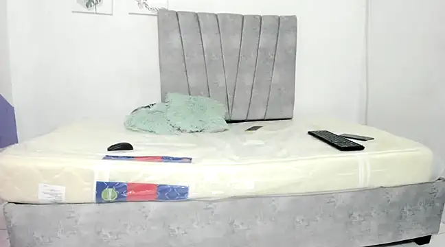 Luna  ho online show from March 9, 2025, 9:57 am