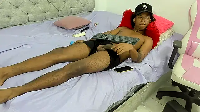 Luna  ho online show from October 30, 2025, 3:19 am