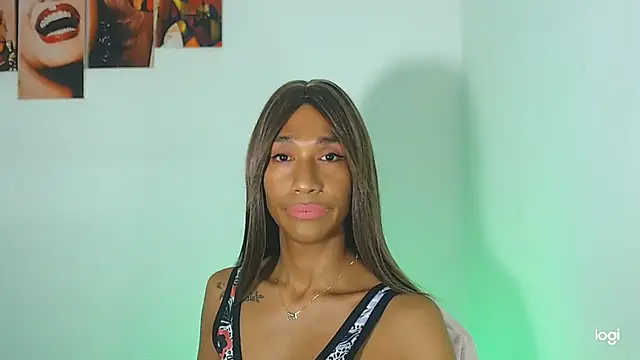 Snapshot of red_veltet chatting on September 22, 2025, 11:18 pm red veltet online show from September 22, 2025, 11:18 pm