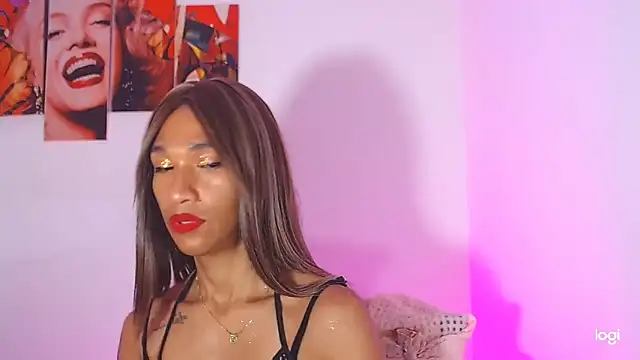 Snapshot of red_veltet chatting on September 26, 2025, 5:06 pm red veltet online show from September 26, 2025, 5:06 pm